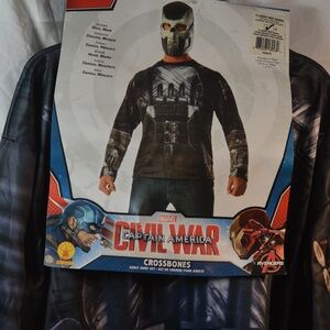 Halloween Marvel Crossbones Mens Shirt SZ XL  40-42 NWT
